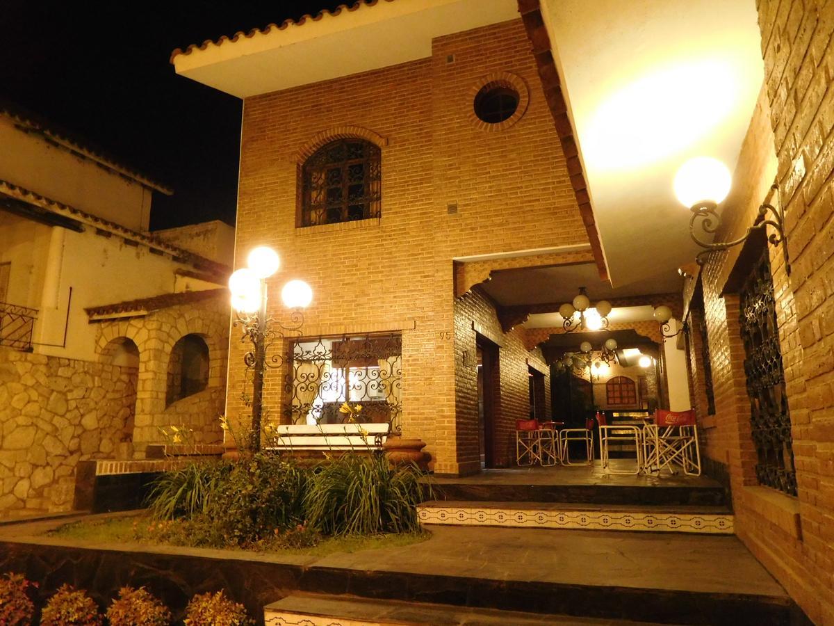 La Posada Alta Gracia Ngoại thất bức ảnh