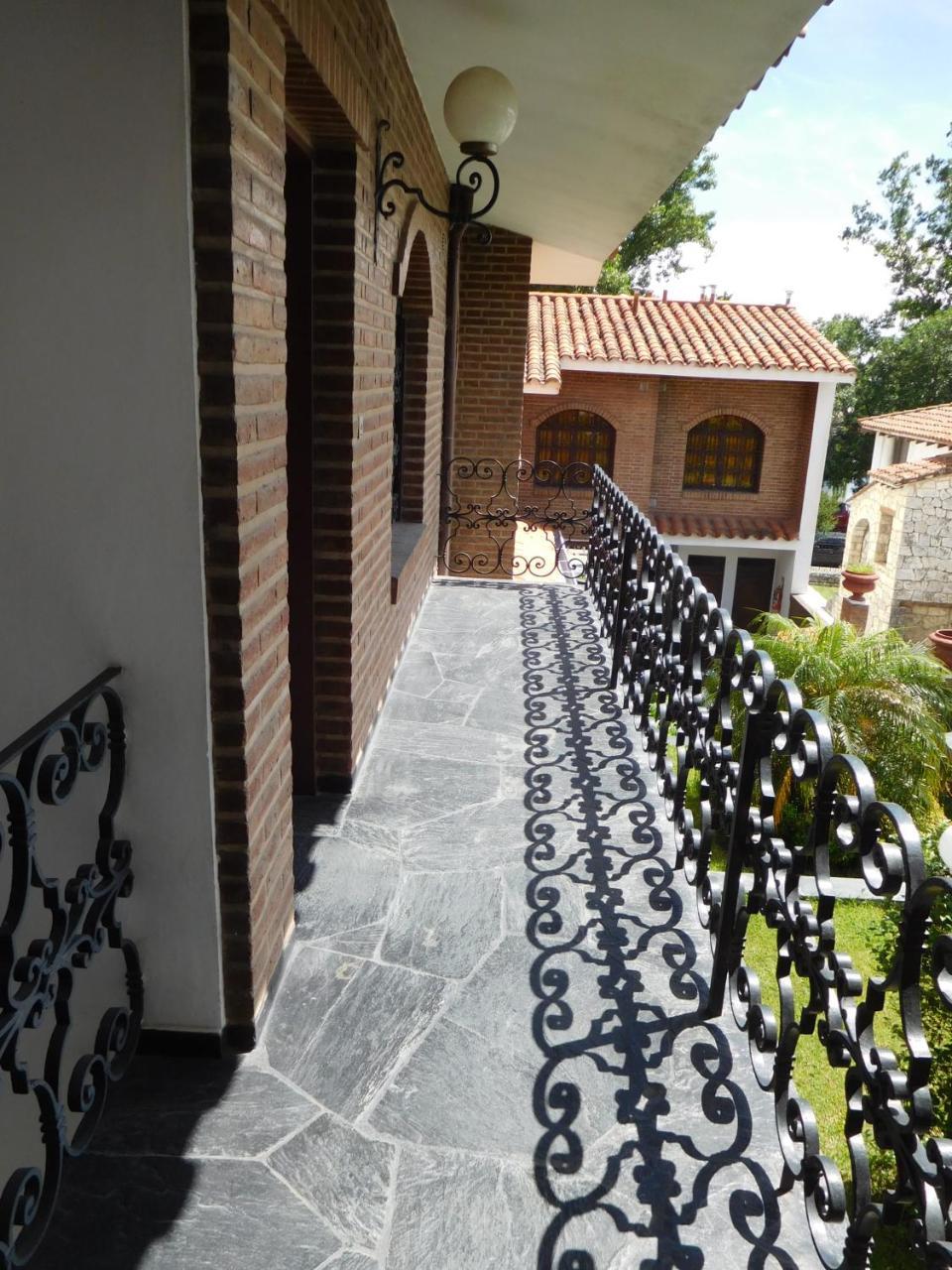 La Posada Alta Gracia Ngoại thất bức ảnh